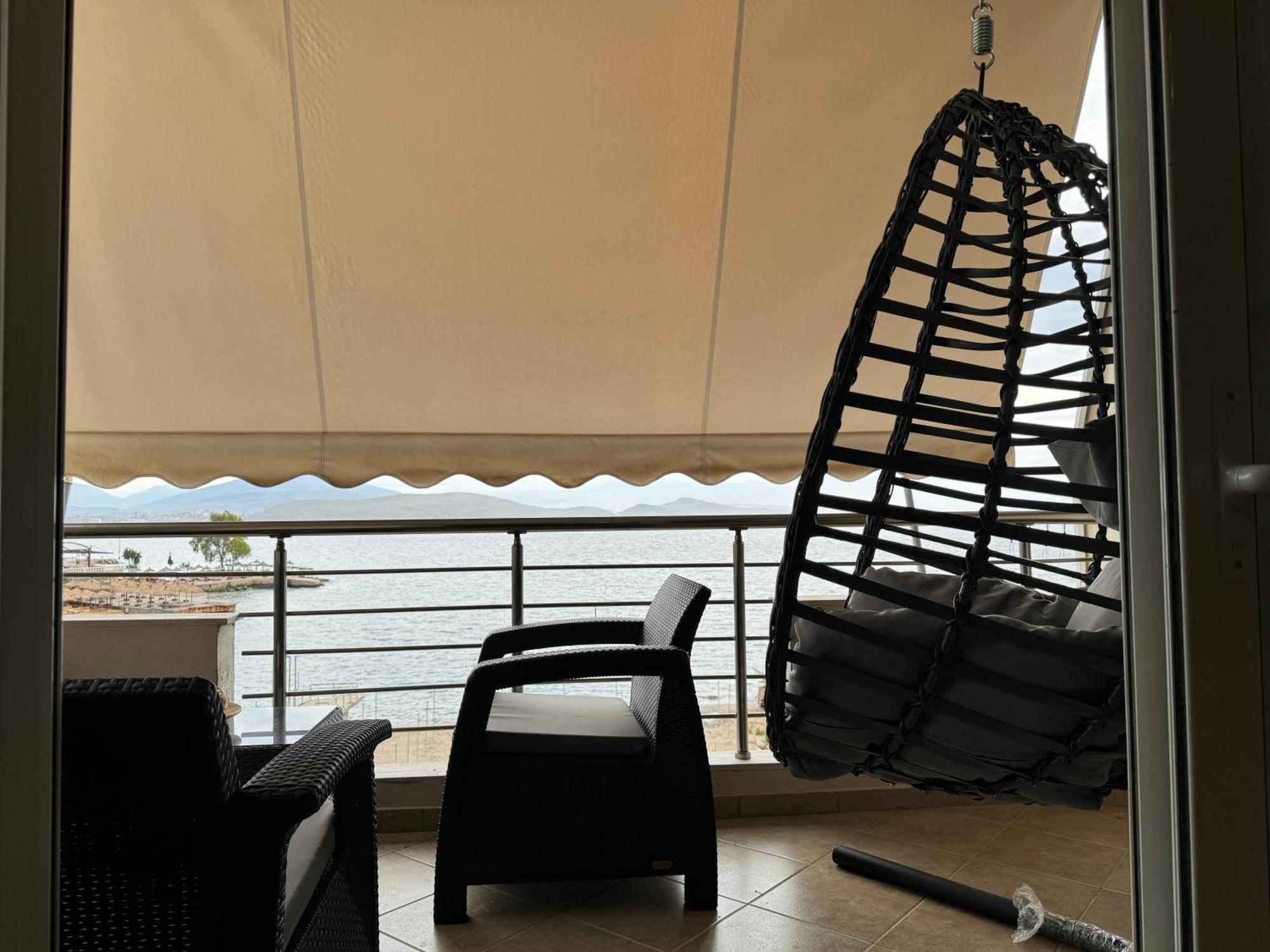 Leon Sea View Apartment ซารานเดอ ภายนอก รูปภาพ