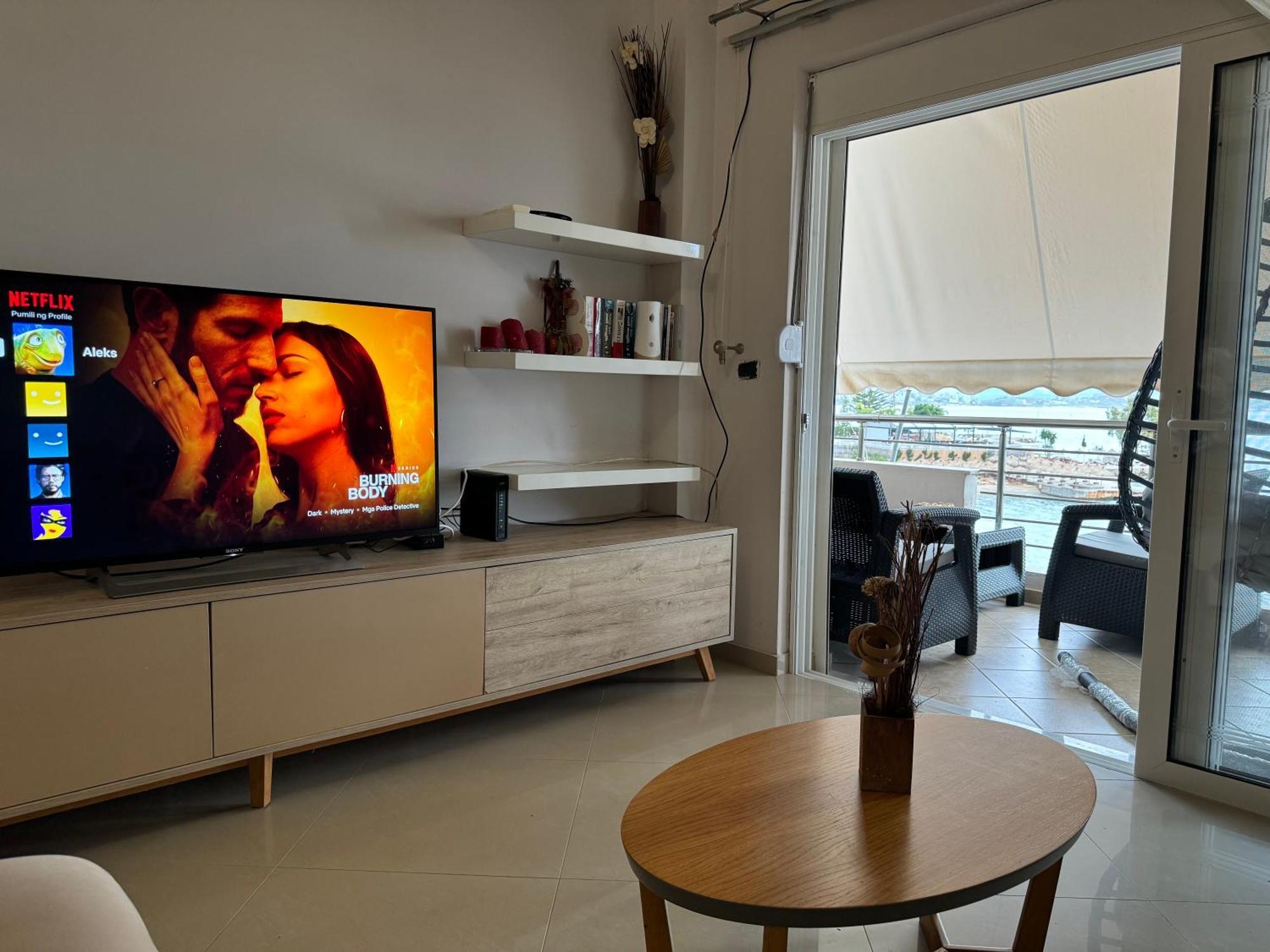 Leon Sea View Apartment ซารานเดอ ภายนอก รูปภาพ