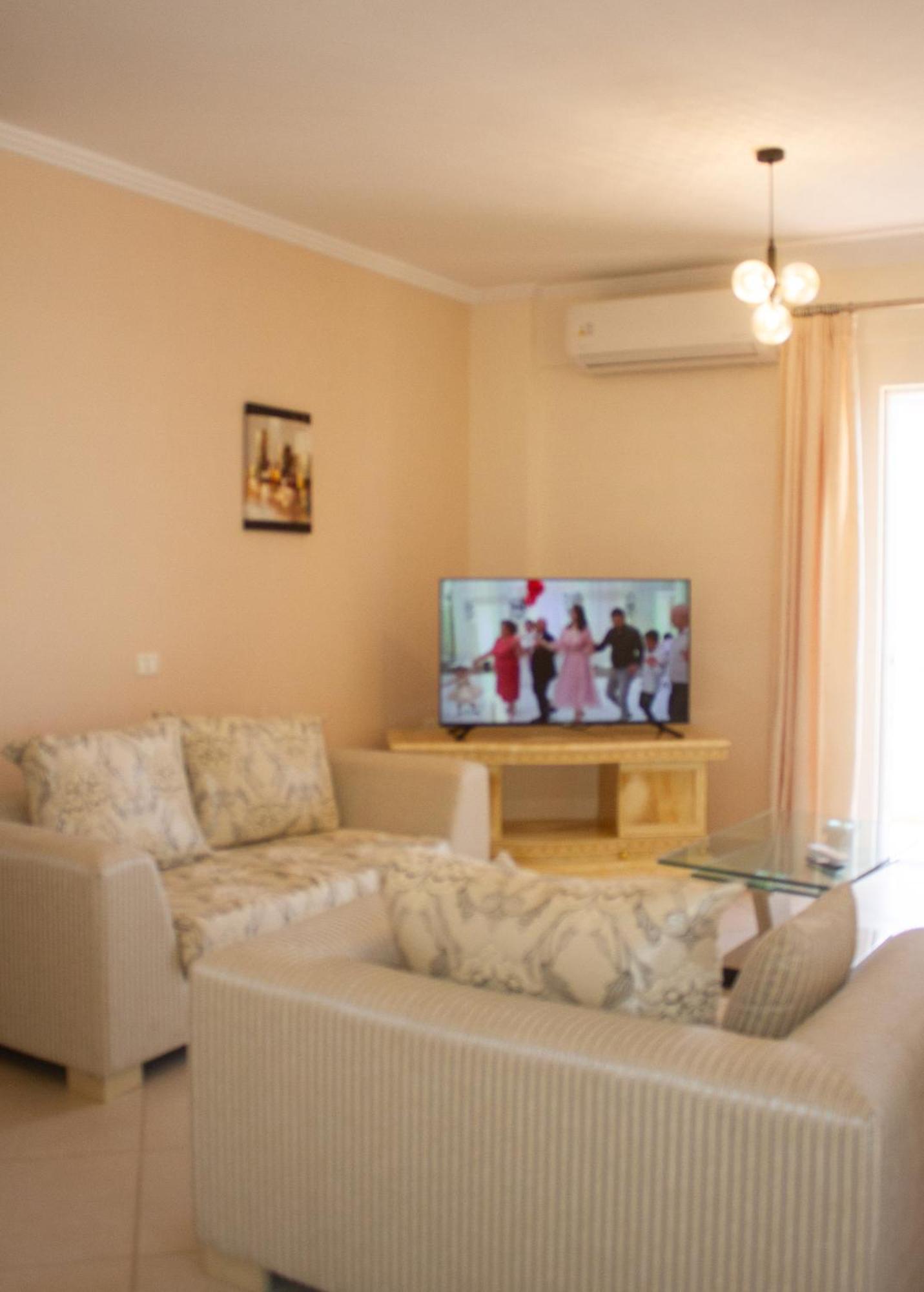 Leon Sea View Apartment ซารานเดอ ภายนอก รูปภาพ