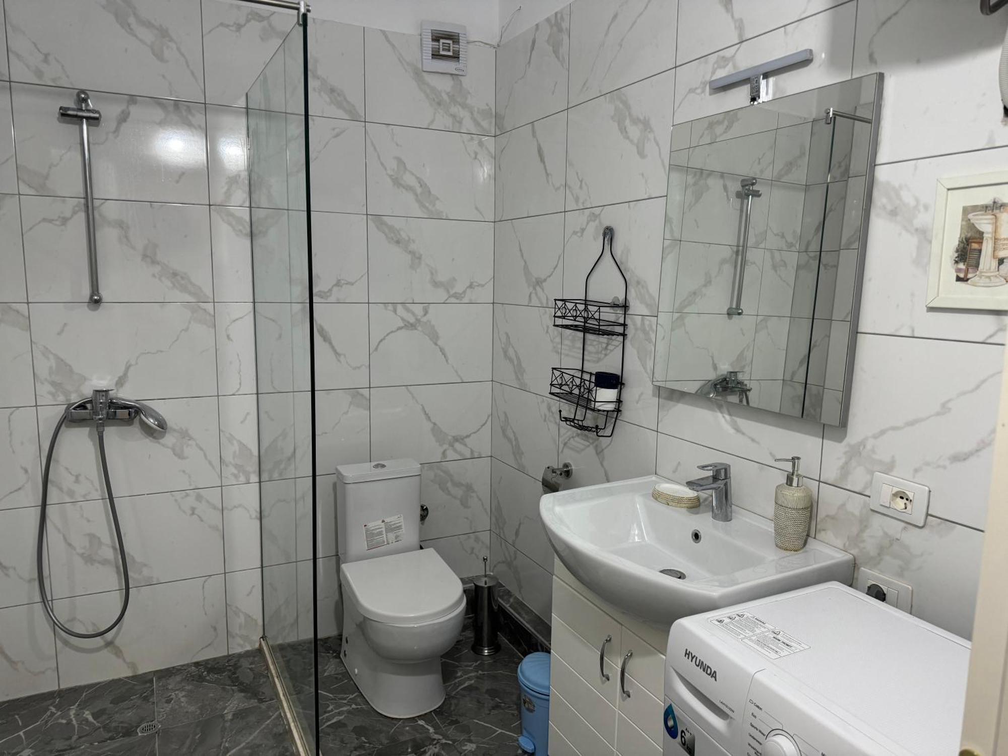 Leon Sea View Apartment ซารานเดอ ภายนอก รูปภาพ